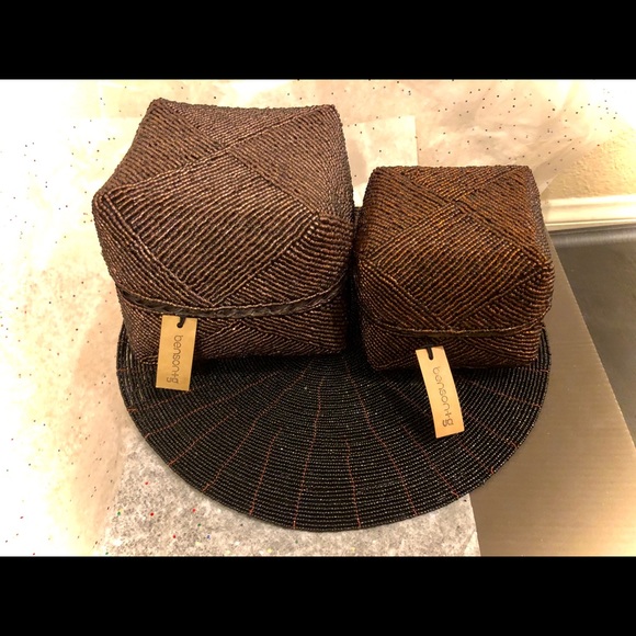 Hand crafted beaded jewelry boxes (2) - Picture 2 of 6